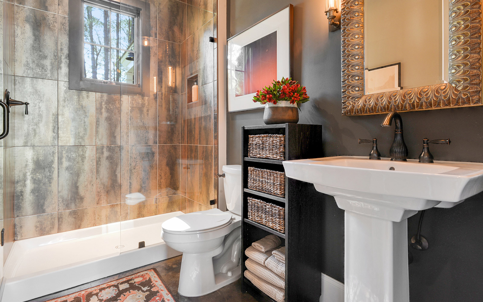 Rustic Garden Studio Home - Image 20