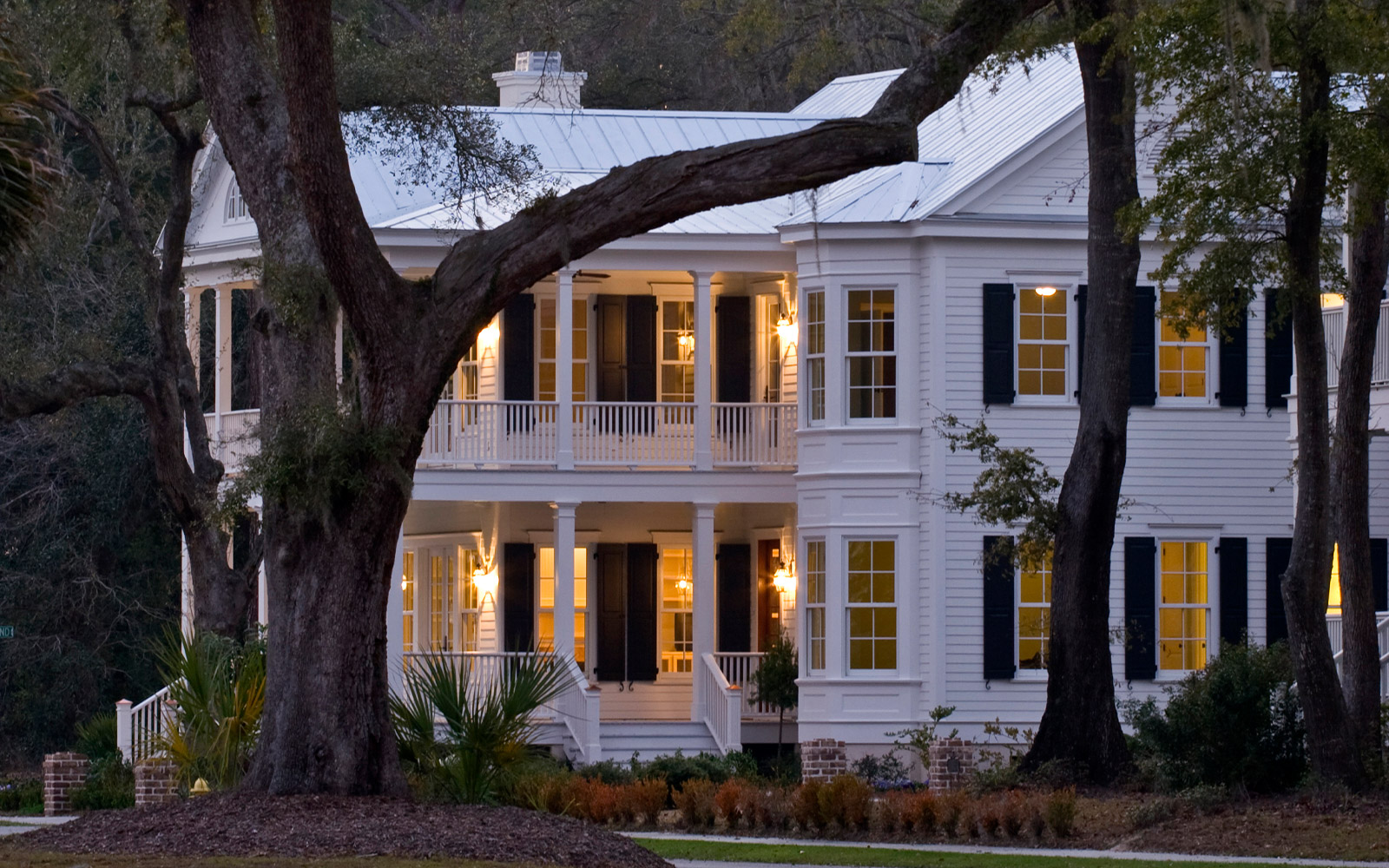 Timeless Southern Charm Home - Image 8